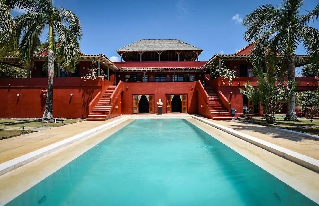 Private 3-Bedroom Section Of Villa Esplendorosa-1